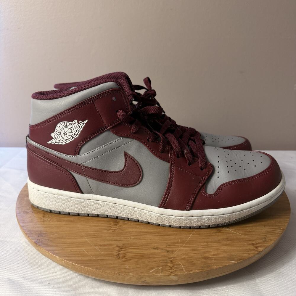 Nike Air Jordan 1 Mid Cherrywood Red Men’s Size 12 Athletic Sneakers DQ8426-615